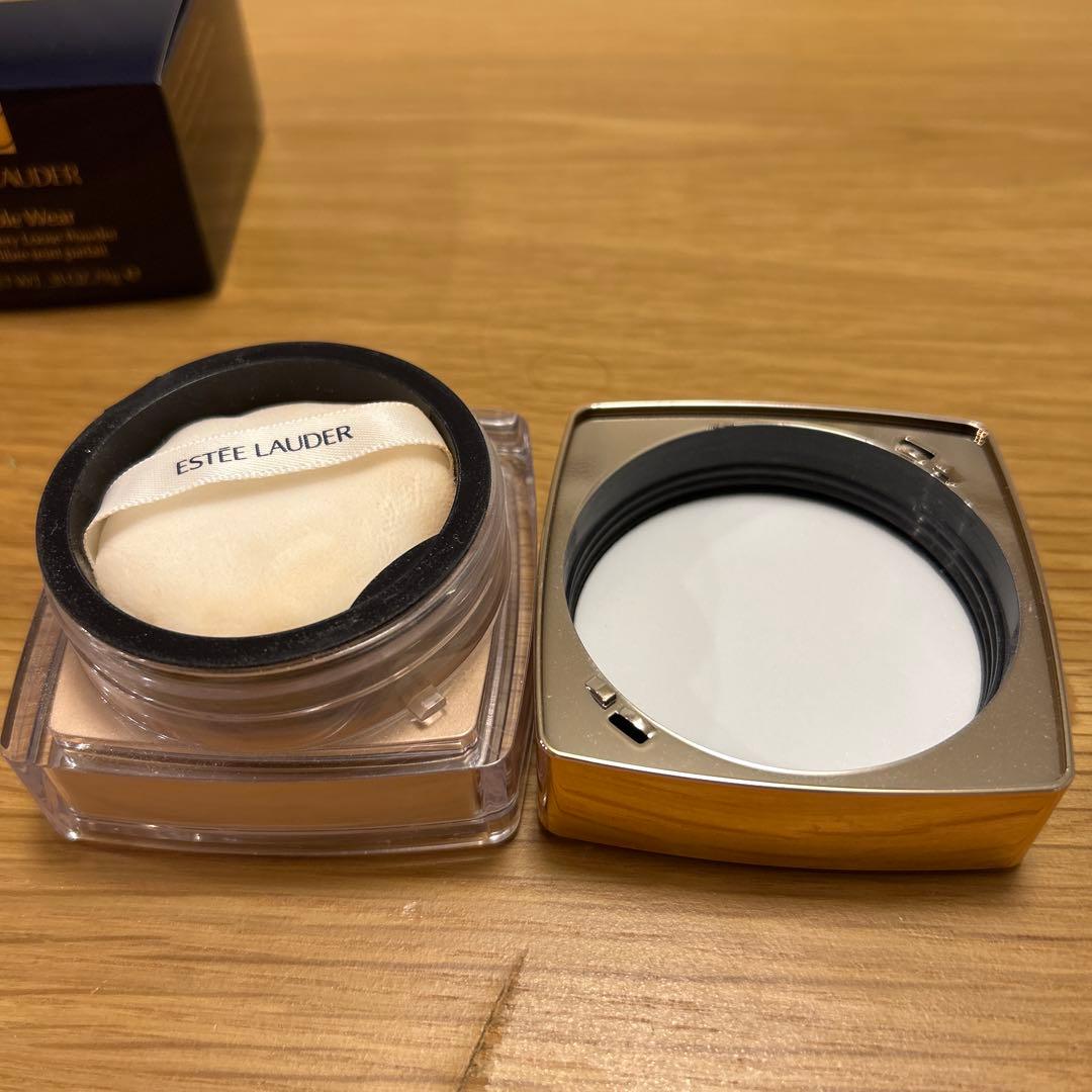 未使用近い ESTEE LAUDER Double Wearルースパウダー06