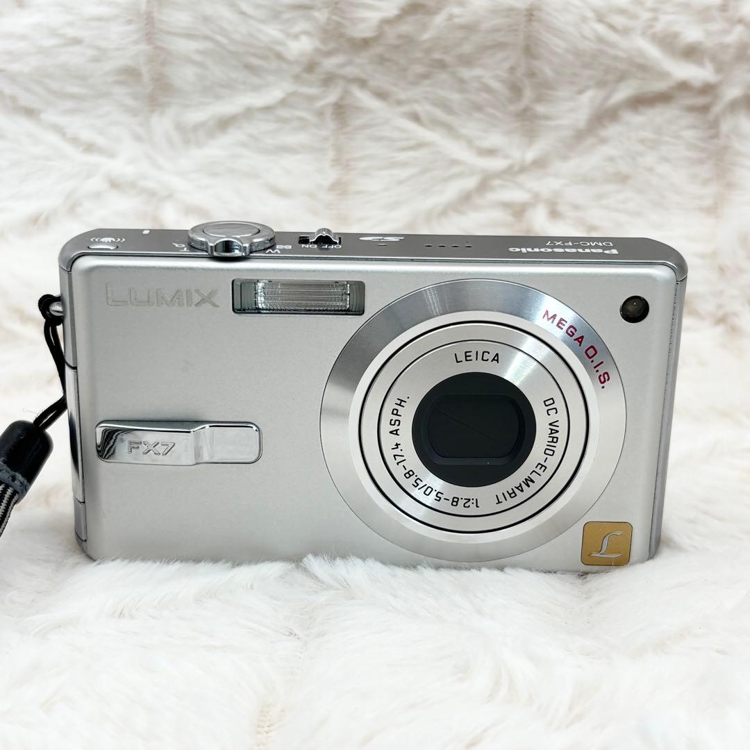 外観美品✨ Panasonic LUMIX DMC-FX7 シルバー