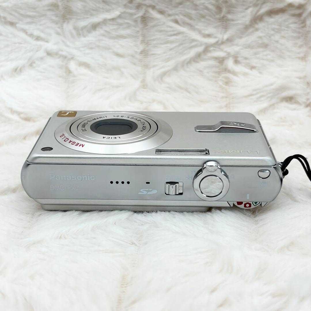 外観美品✨ Panasonic LUMIX DMC-FX7 シルバー