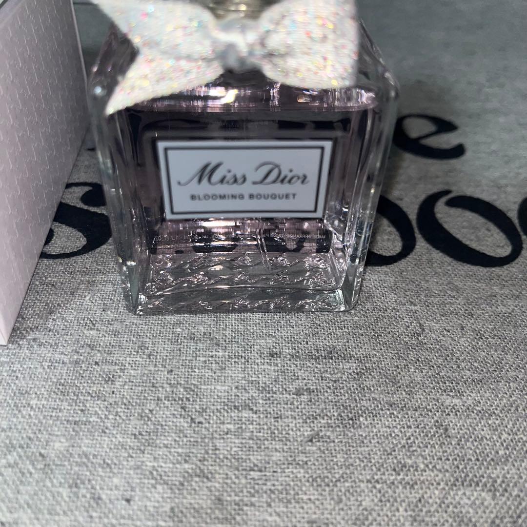 Dior ミスディオールブルーミングブーケオードトワレ 50ml