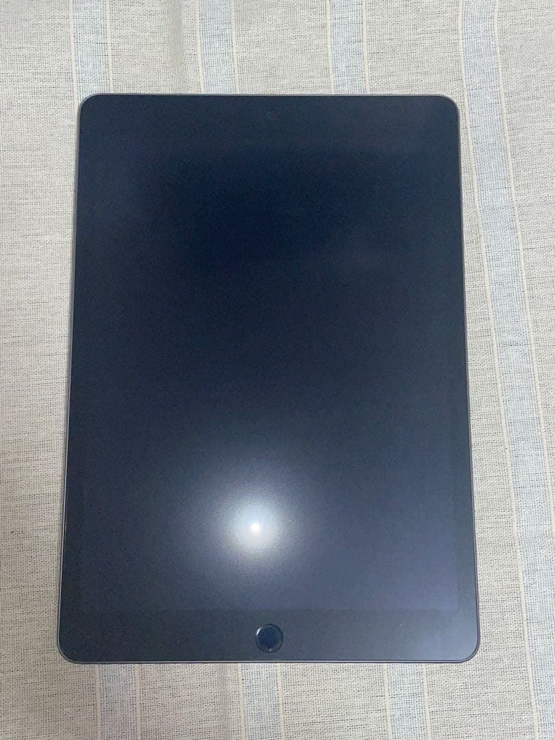 箱付属品おまけあり iPad 第9世代 Wi-Fiモデル 64GB シルバー本体