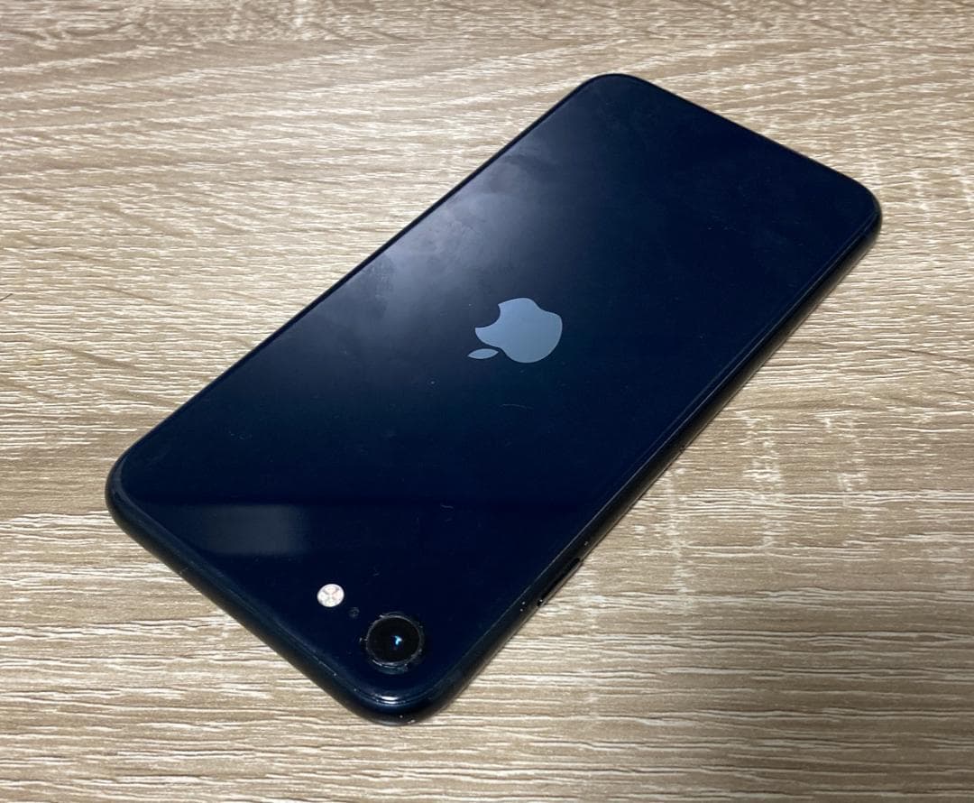 iPhoneSE2　128GB　傷あり　バッテリー弱し