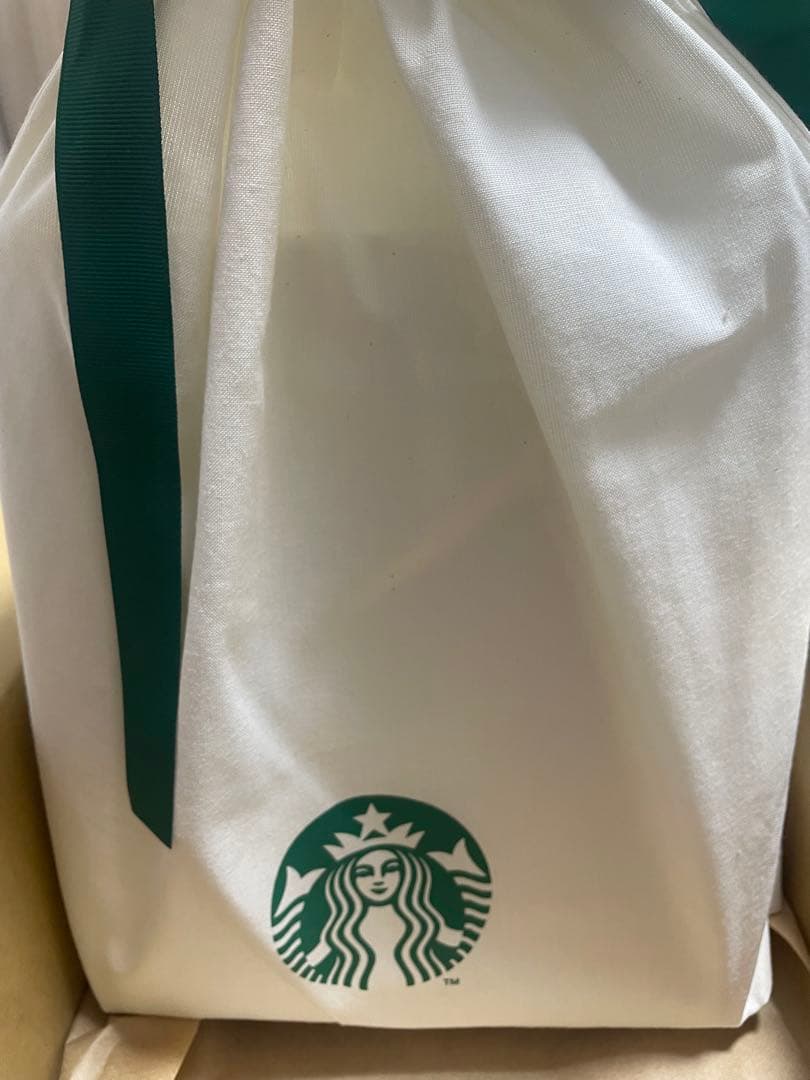 スターバックス　ギフトボックス入りダブルウォール耐熱グラス355mlペアセット