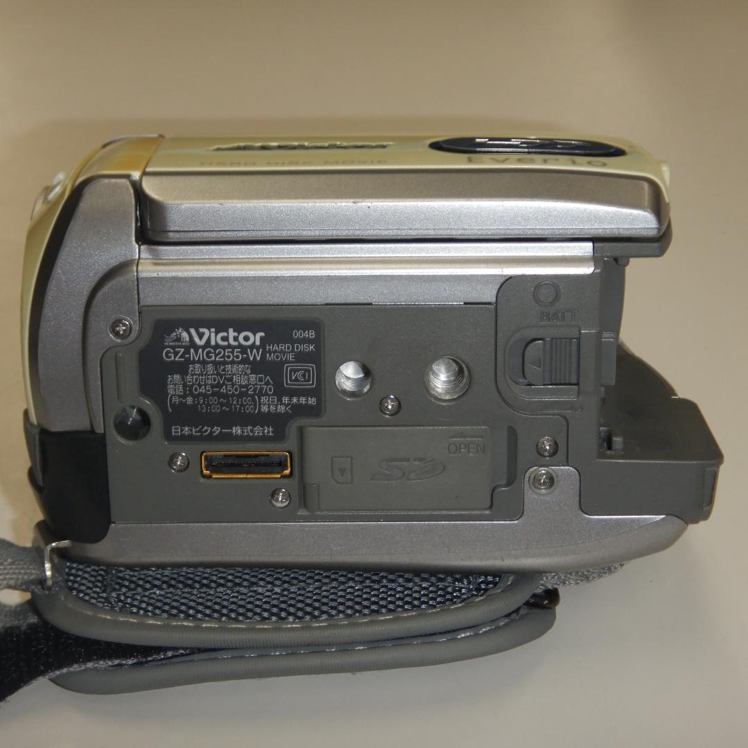 Victor　Everio　GZ-MG255-W　動作未確認品　F2108