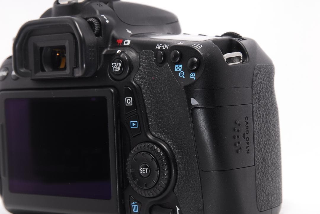 ✨新品バック付き ショット数3486回✨Canon EOS 70Dレンズセット