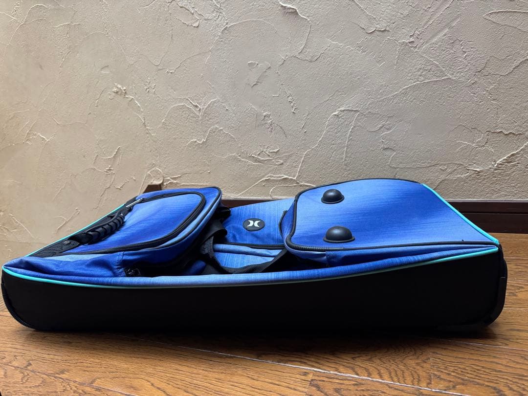 Hurley ローリングダッフルバック 大容量 旅行カバン キャリーバック