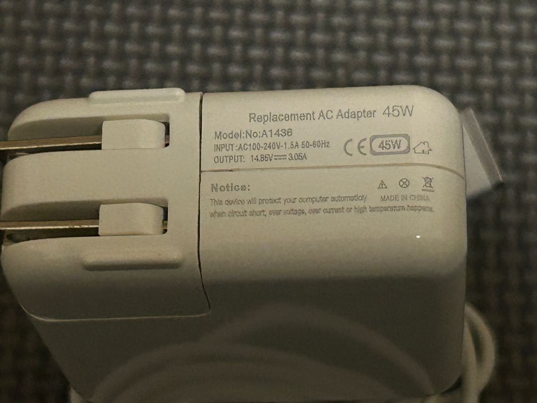 Apple MacBook Air 11インチ A1465 Corei5