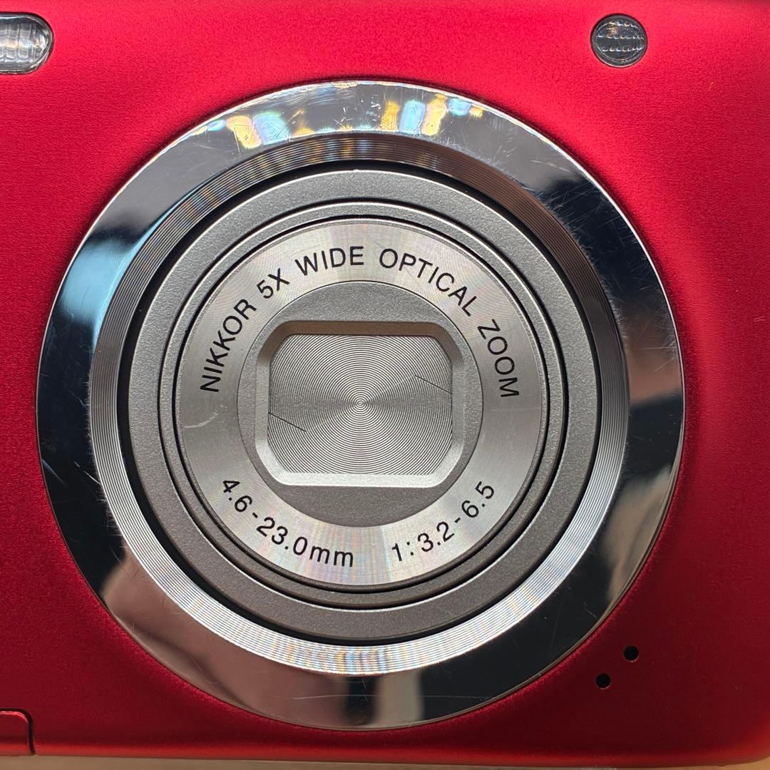外装美品【シャッター不良】Nicon COOLPIX A100 レッド