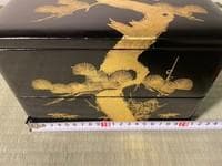 金蒔絵重箱（二段、内朱塗）