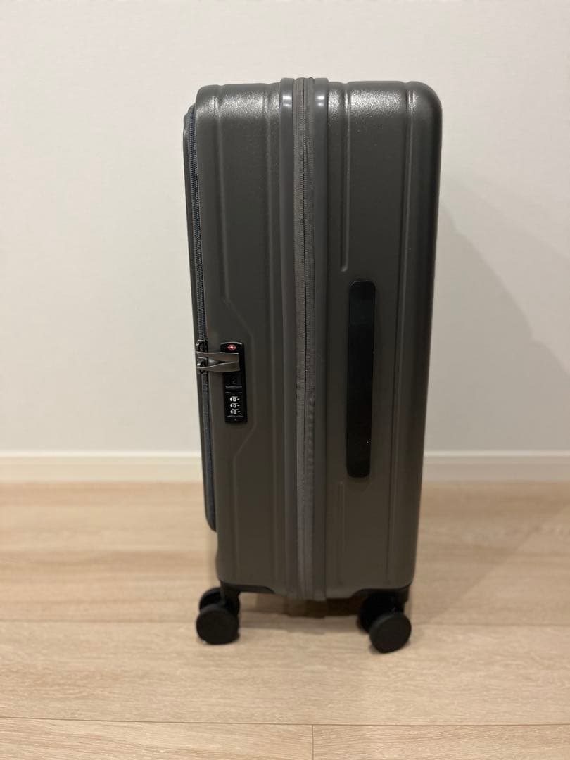 【みかん】新品未使用 キャリーケース/スーツケース60〜72L