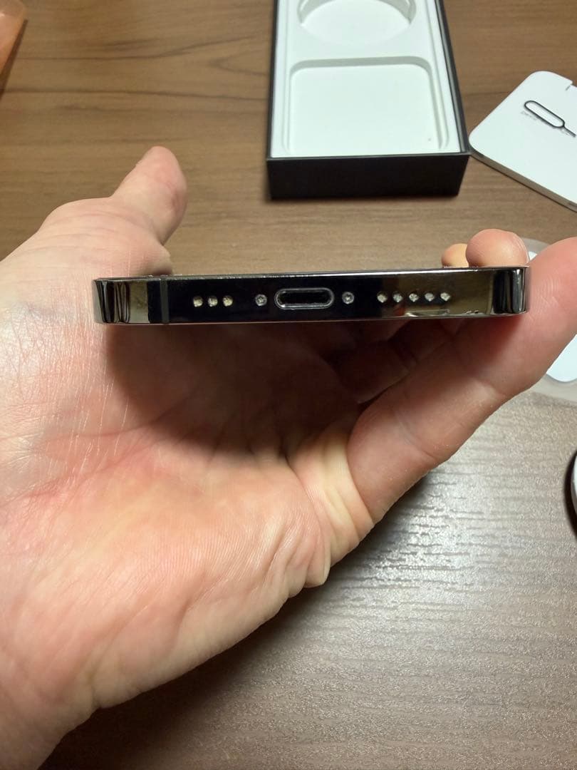 【SIMロックなし】256GB iPhone12Pro