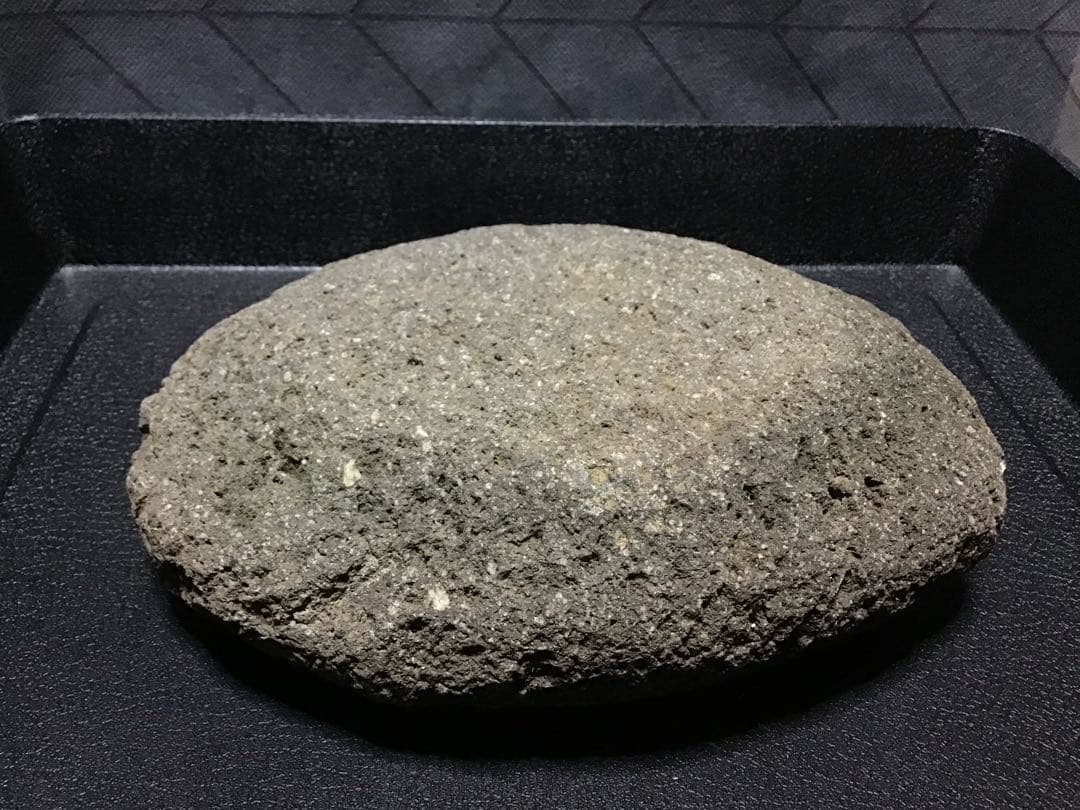 縄文　弥生　古墳　石器　すり石　臼　石皿　土器　石斧　凹石　出土　No93