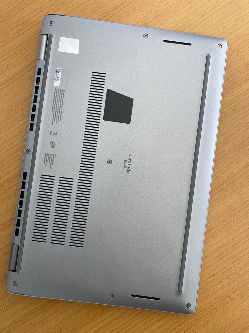 タッチパネル搭載Dellノートパソコン/i7-1265U/SSD512GB/