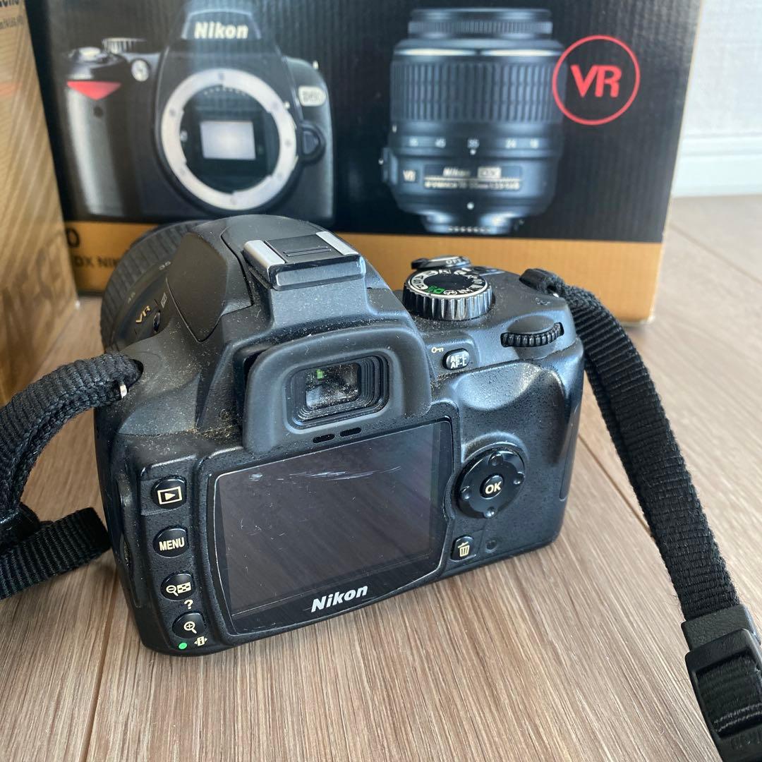 【美品】Nikon D60 ダブルズームキット / デジカメ 一眼レフ