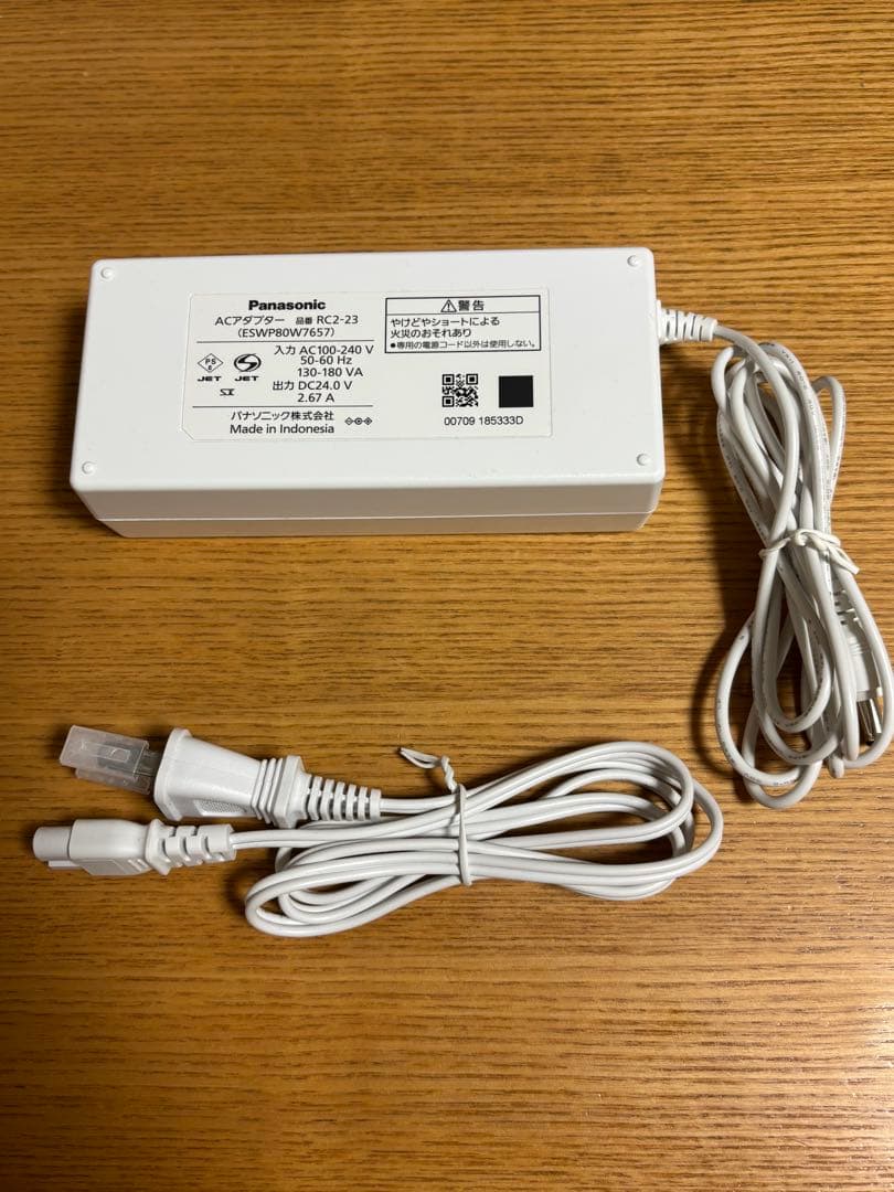 Panasonic パナソニック 光エステ　ES-CWP82 付属品付き