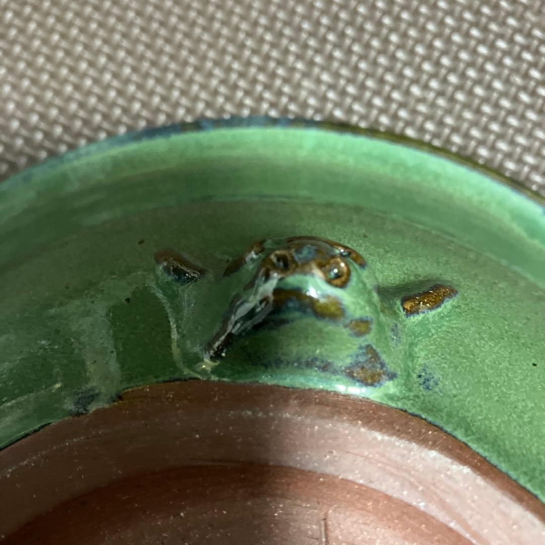 壺屋焼　やちむん　沖縄　深皿　盛鉢　 魚紋の豪華な飾り皿　直径約23.5センチ
