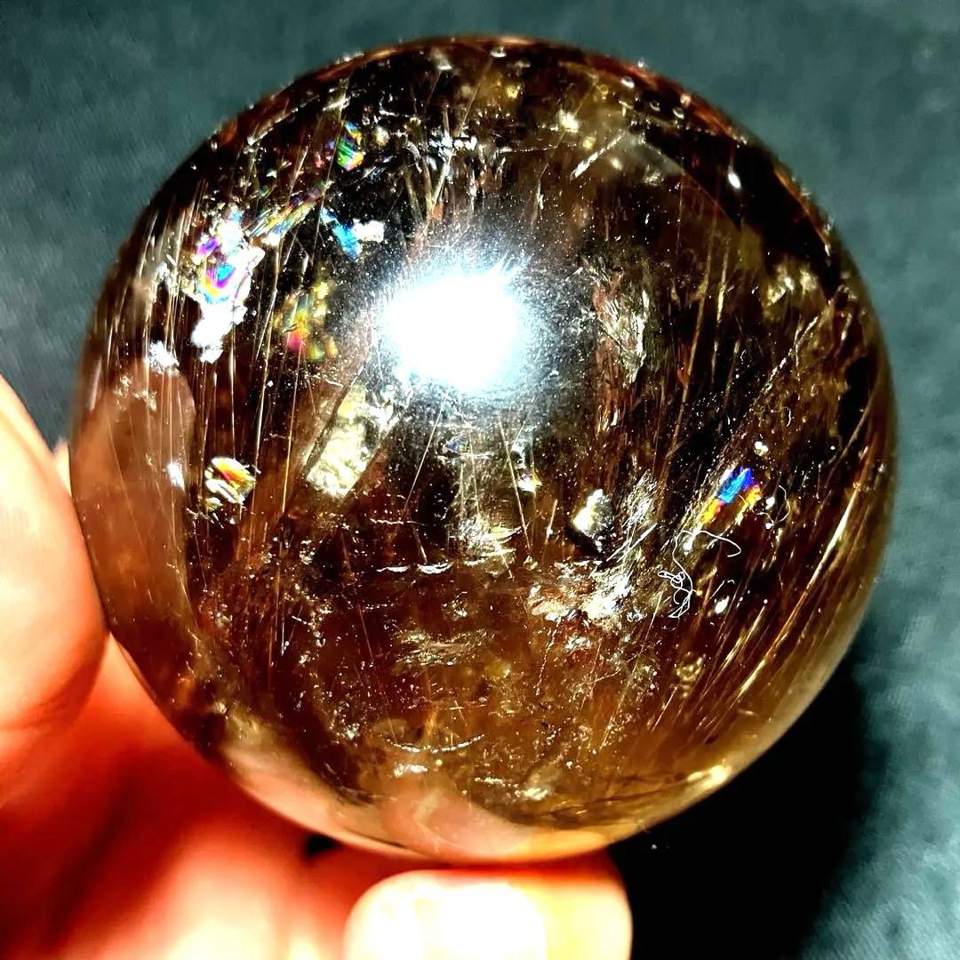 超大玉　62mm 虹入りゴールドルチルクォーツ　丸玉　スフィア　金針水晶
