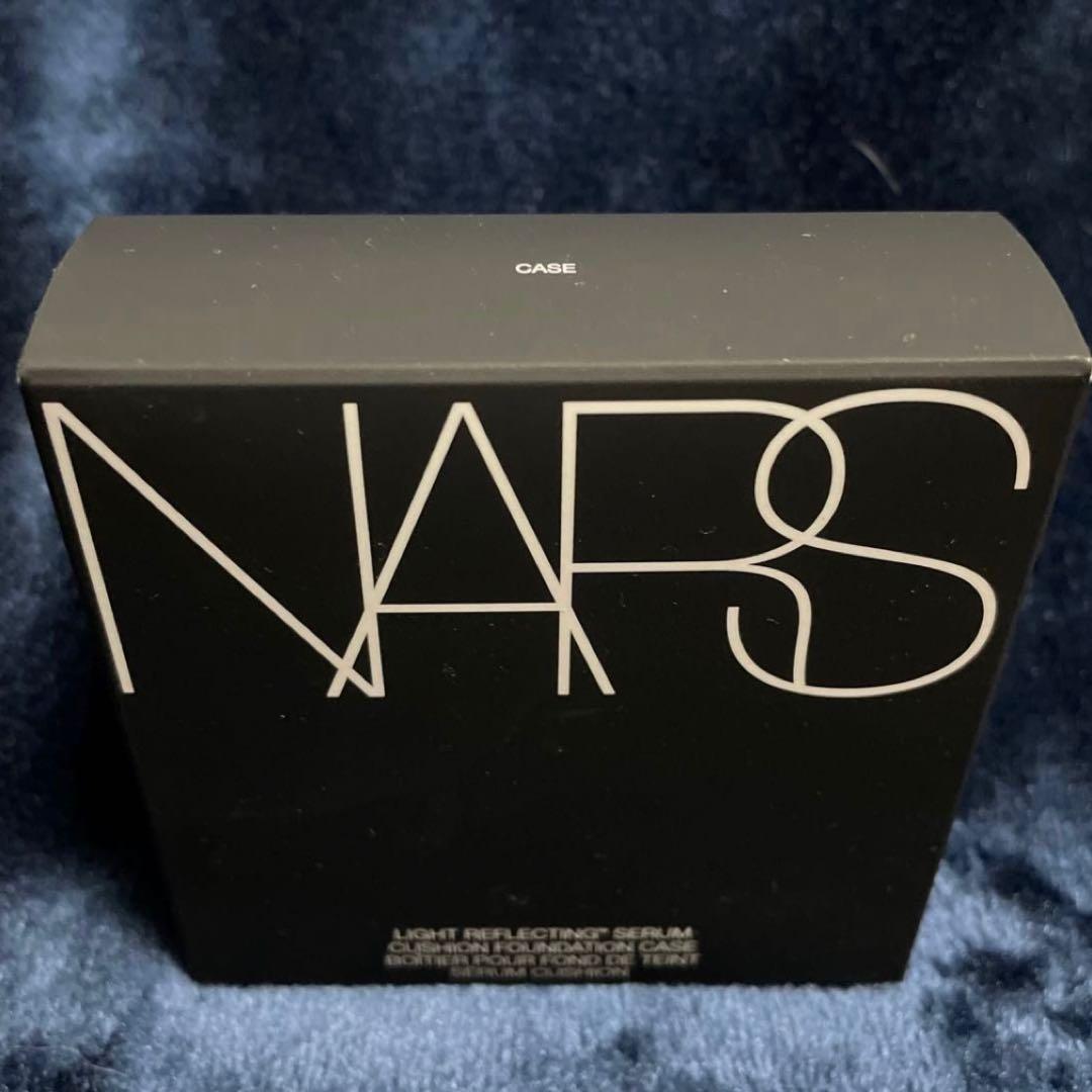 NARS ライトリフレクティングセラムクッションファンデーション VIENNA