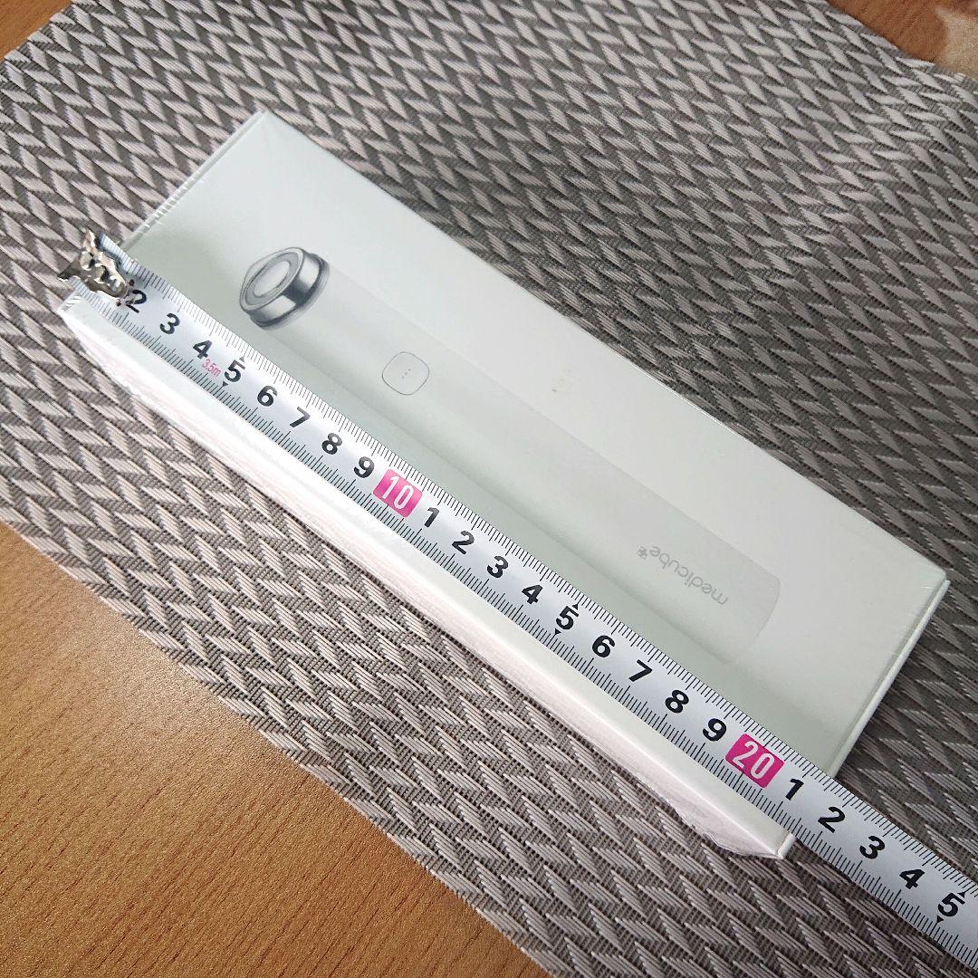 新品未使用品【medicube】ブースタープロ ミニ、美顔器、AGE-R