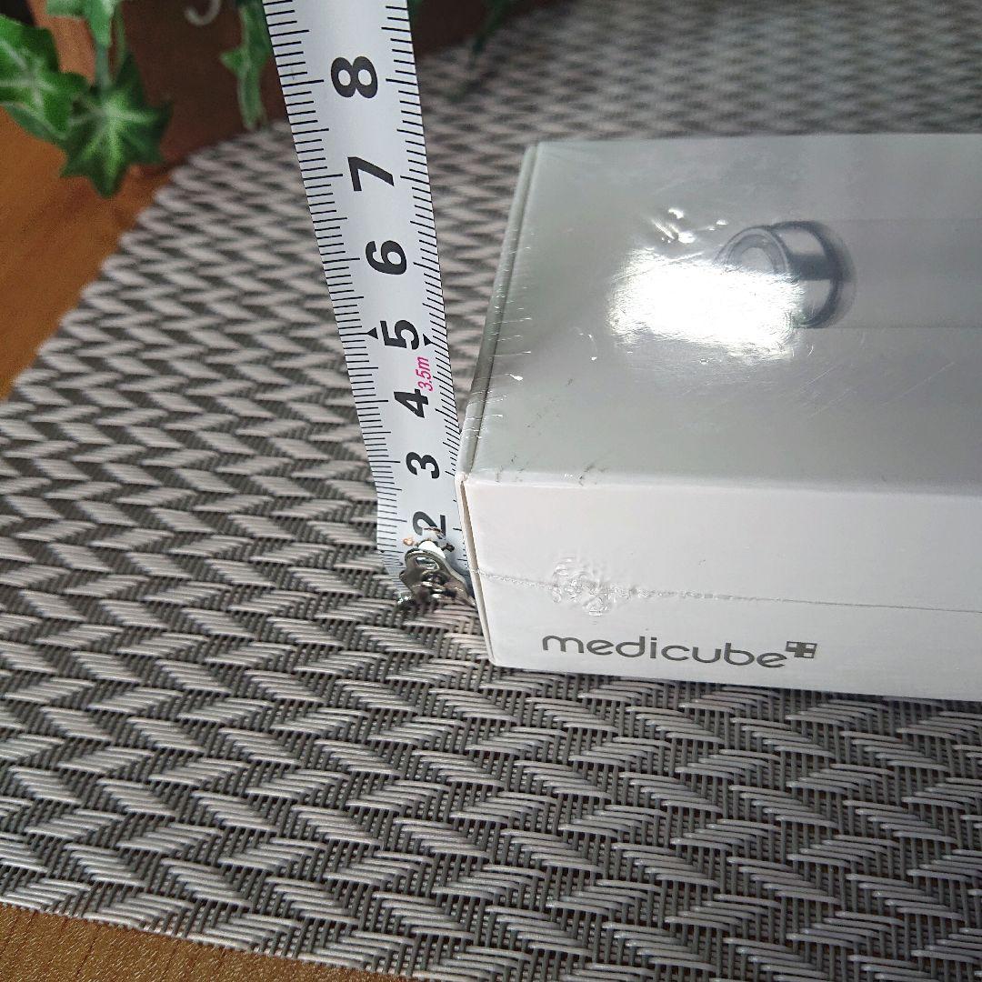 新品未使用品【medicube】ブースタープロ ミニ、美顔器、AGE-R