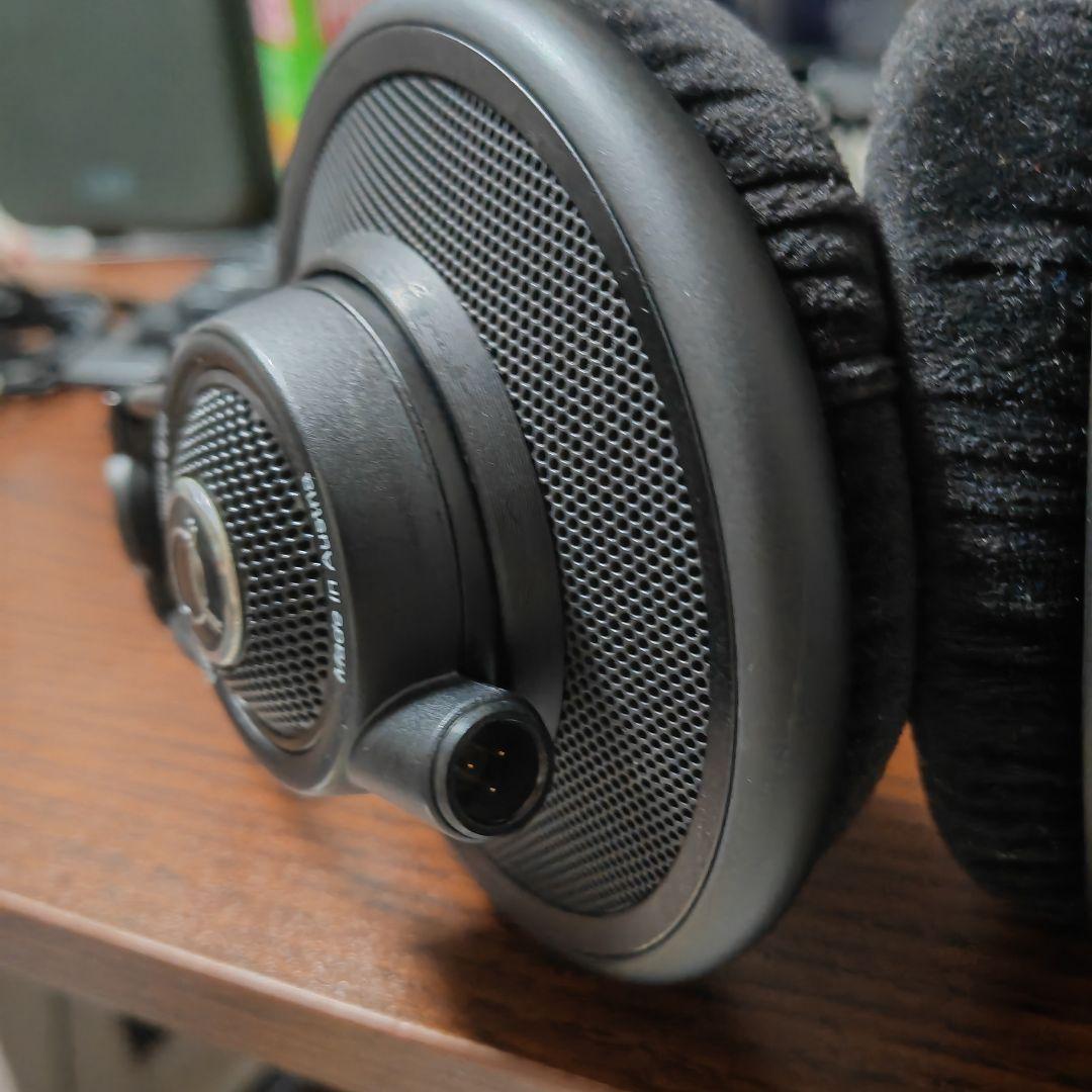 最安値 AKG Q701 オーストリア製 リケーブル可能ヘッドホン