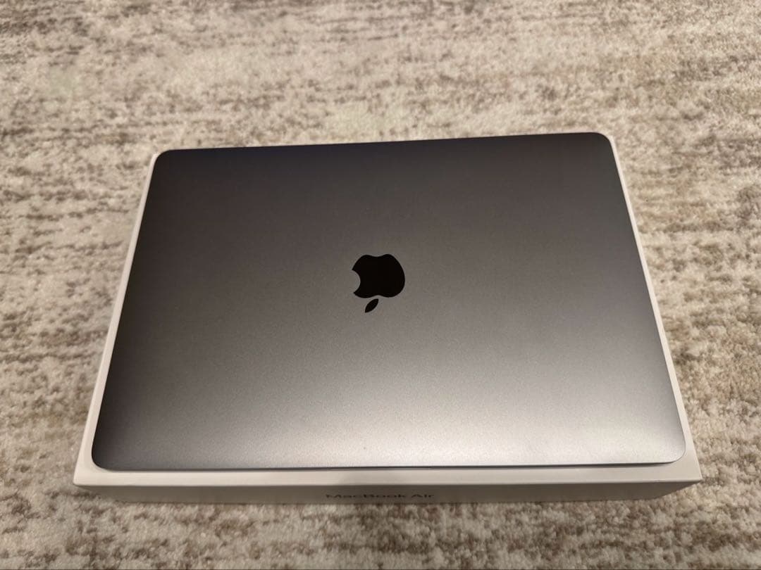 MacBook本体 Apple MacBook Air (Retina,13-inc,2020)