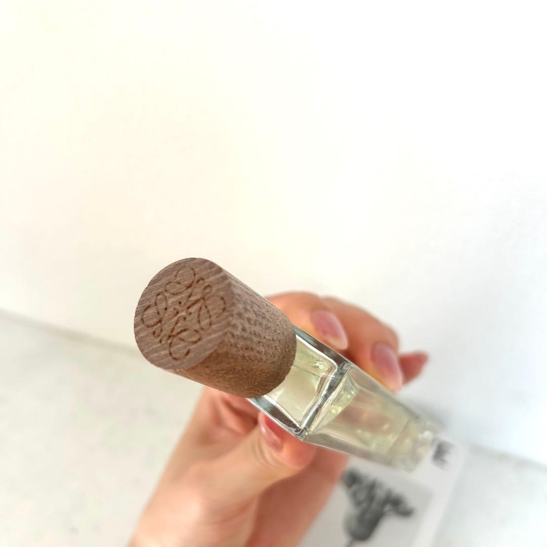 （ほぼ未使用）LOEWE 香水 001