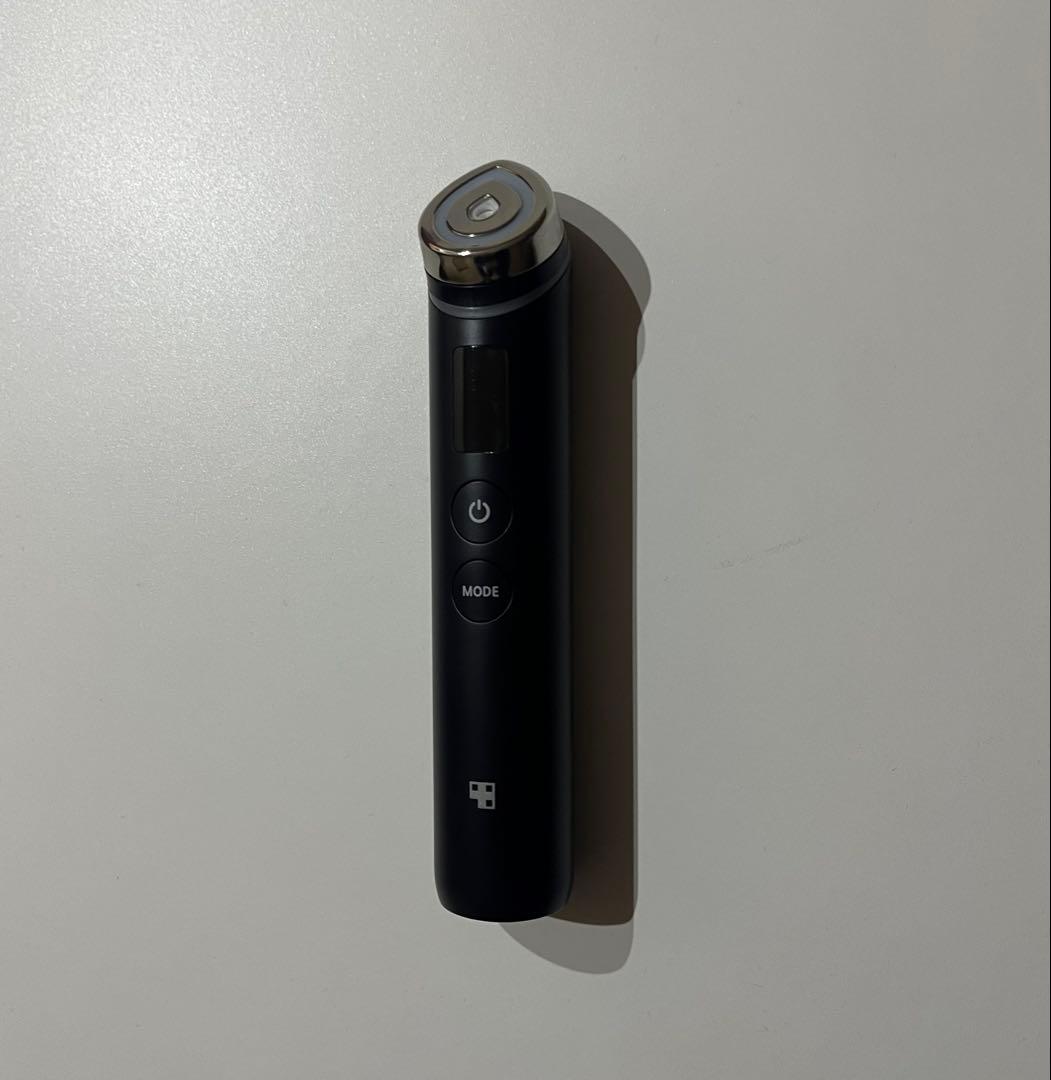 medicube ブースタープロ 6in1 美顔器　黒　訳あり