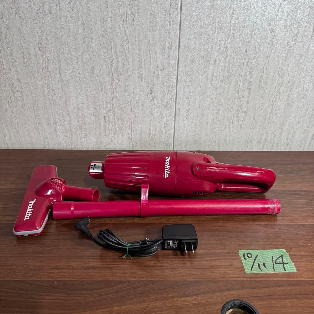 マキタ コードレス掃除機 CL116DW