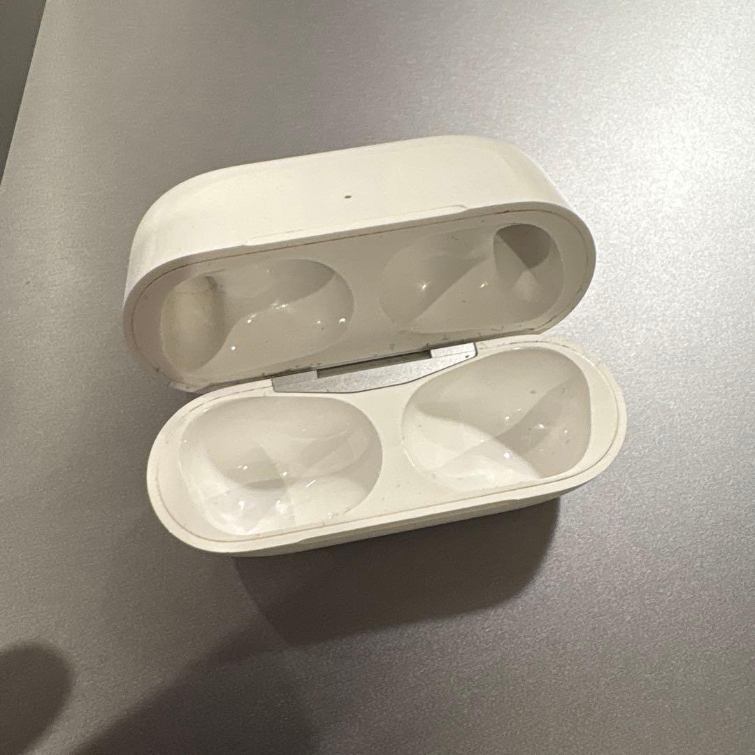 Air Pods 3 イヤホンケースのみ Lightning