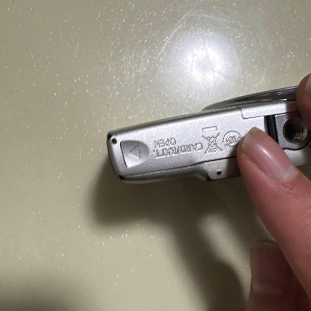 【動作済】Canon IXY 140 Silver Y2K Digicam