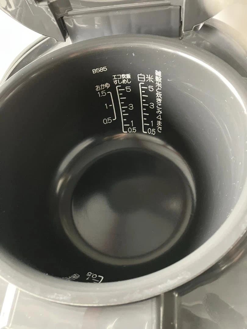 象印 IH炊飯ジャー 5.5合炊き 1.0L NW-VP10E2 2023年製