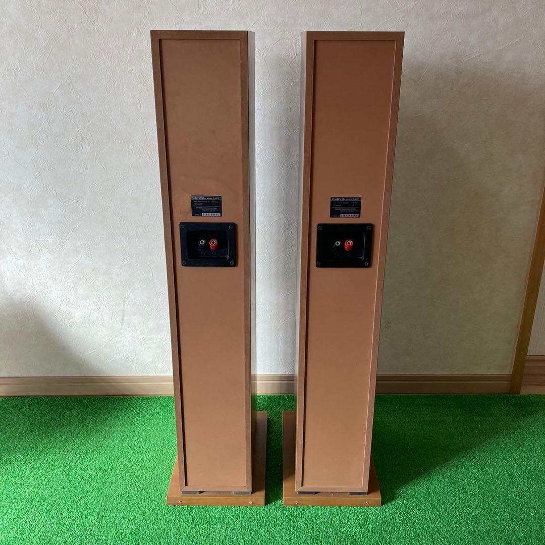 ONKYO D-307F　スピーカー トールボーイ型 　木目調