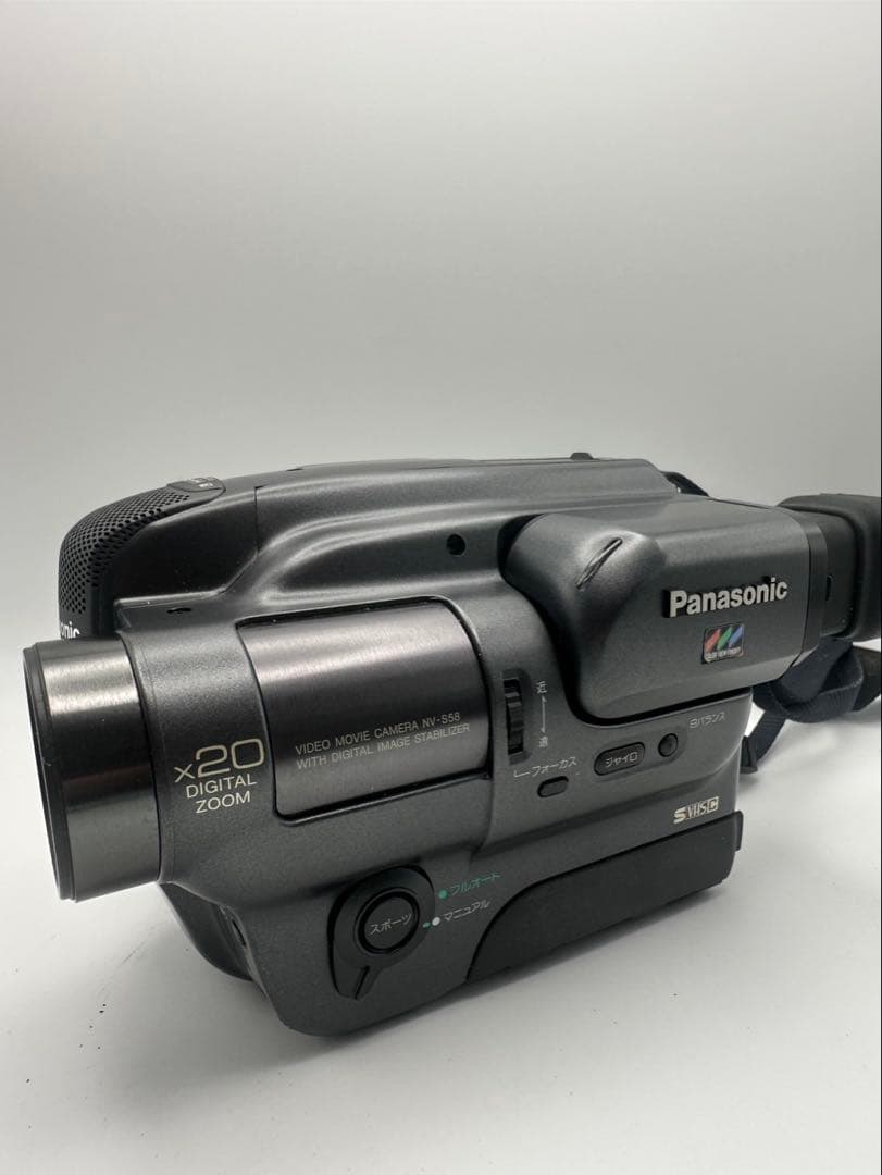 Panasonic NV-S100 VHS-C ビデオカメラ バッテリー付き