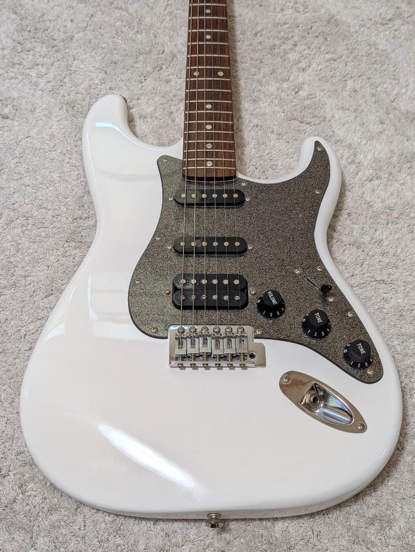 ギター Squier Affinity HSS llic White 2020