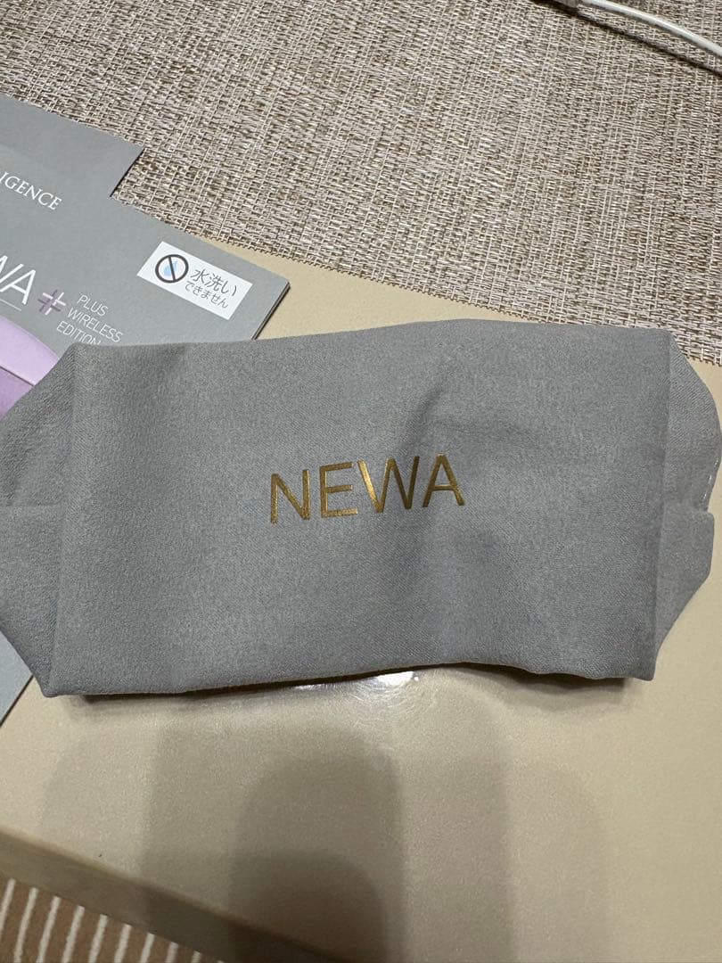 NEWA+ 美顔器
