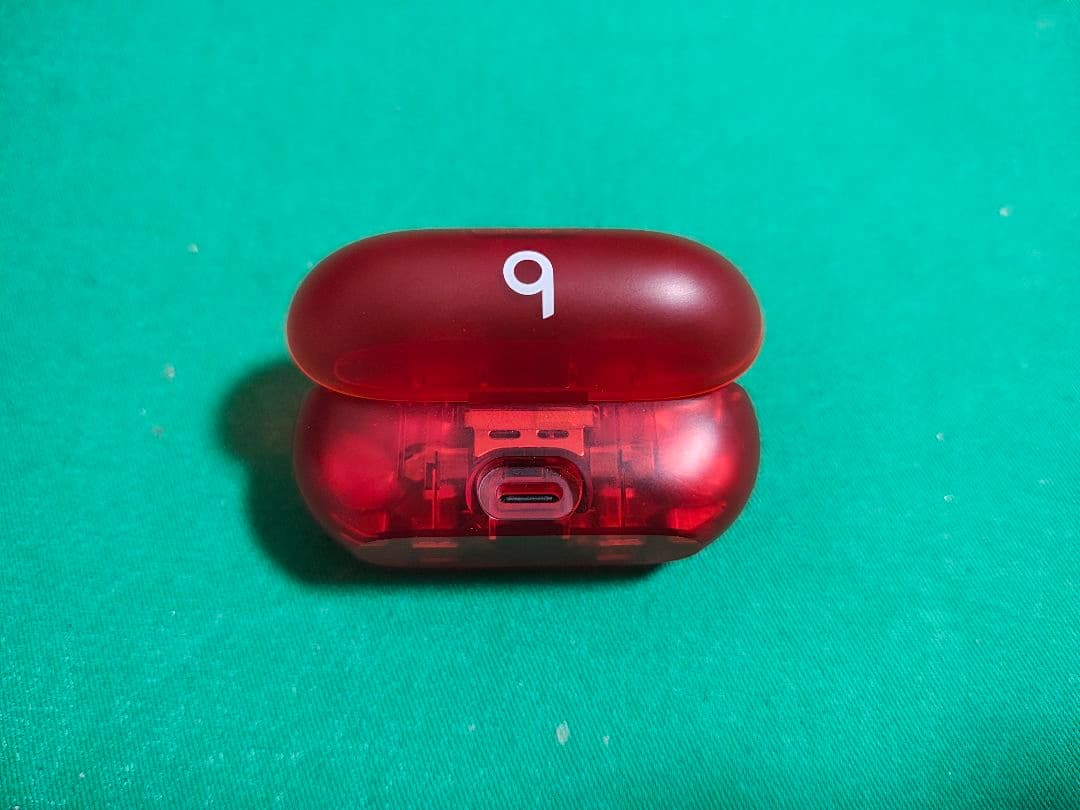 Beats　ワイヤレスイヤホン