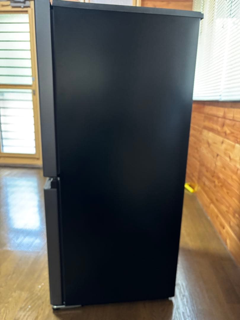 ほぼ新品 25年製 137L 冷蔵庫 AQUA