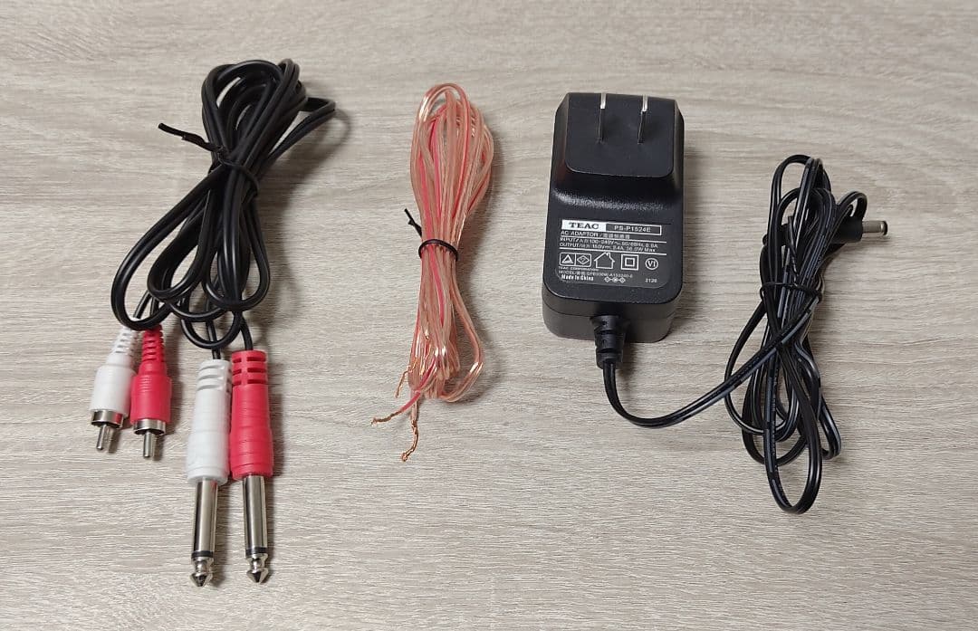 TASCAM VL-S3BT モニタースピーカー