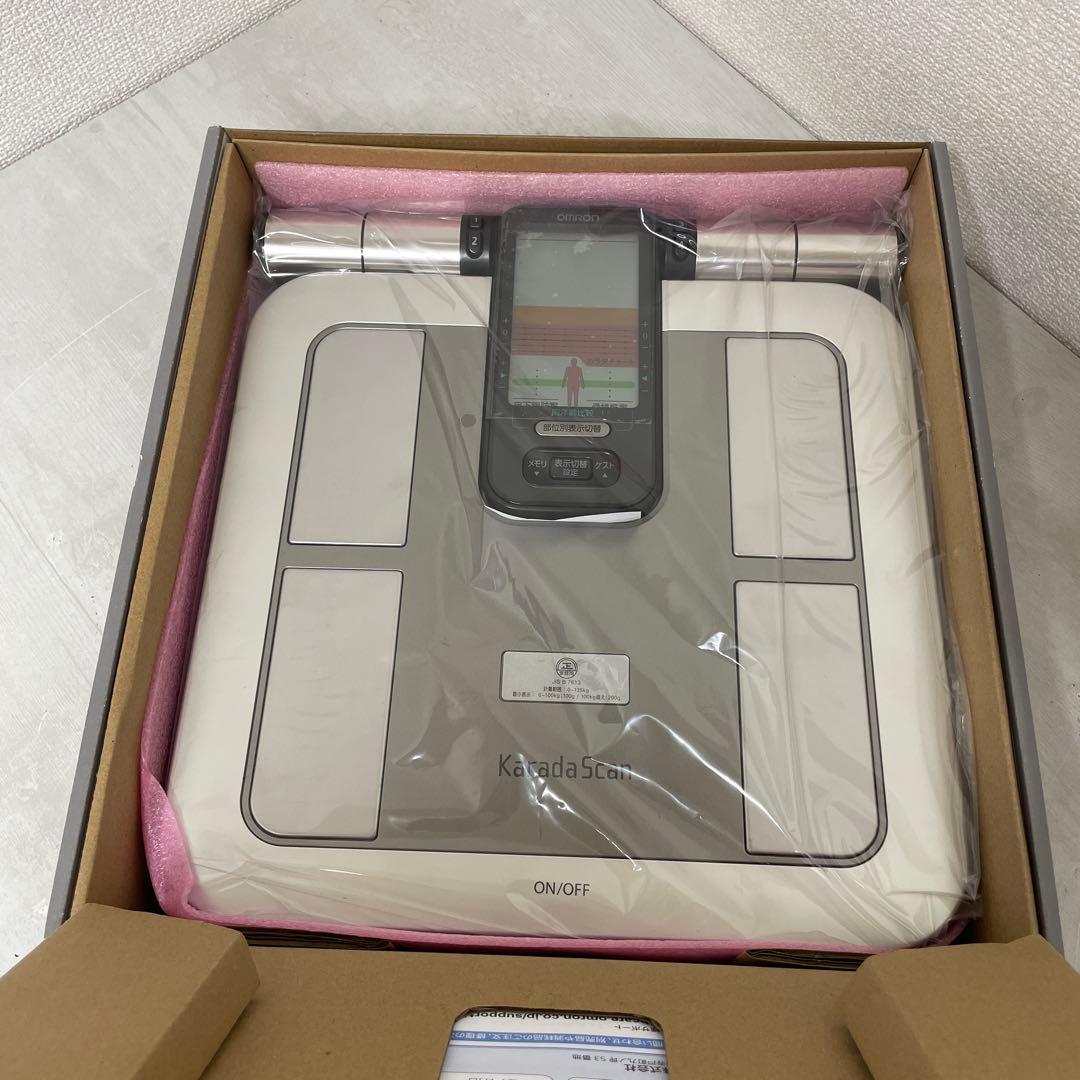 オムロン体重体組成計　HBF-710