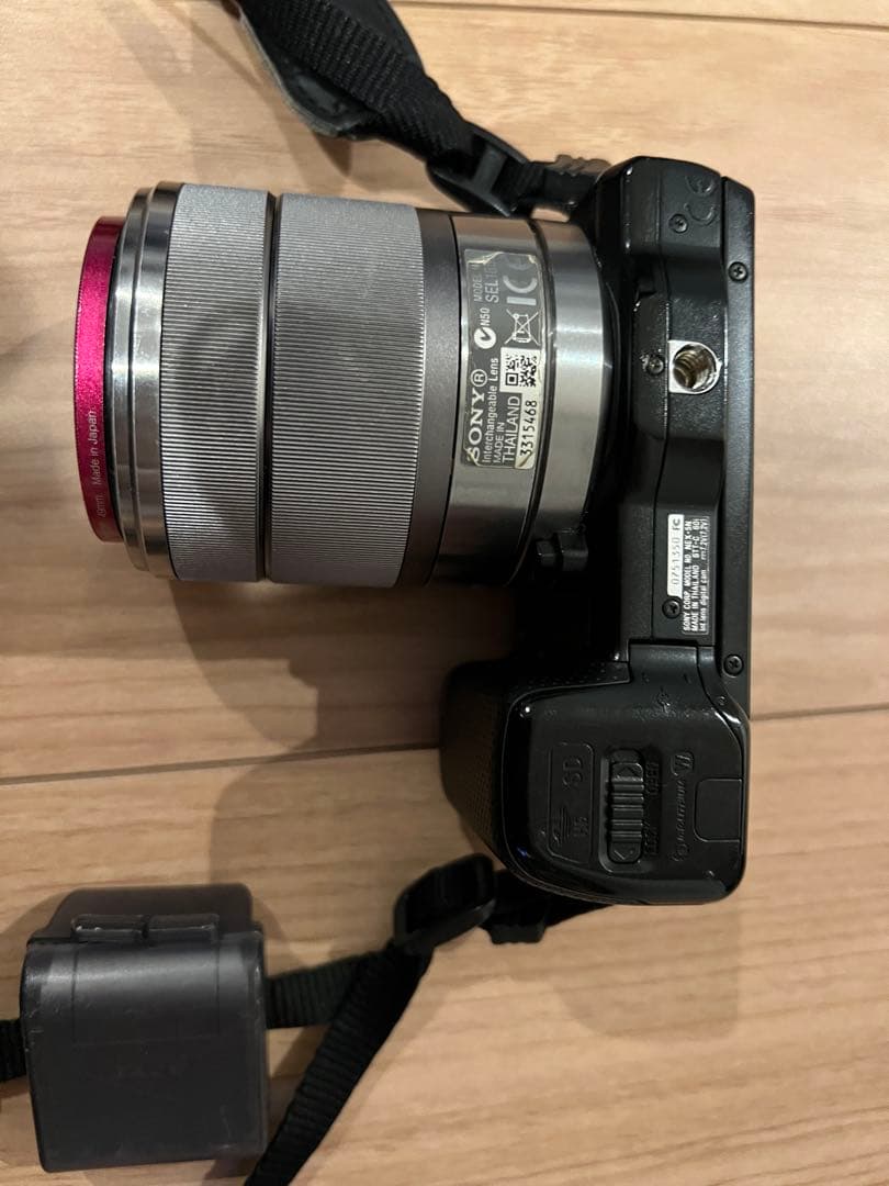 Sony NEX-5 ミラーレス一眼カメラ　デジカメ　フラッシュ付き
