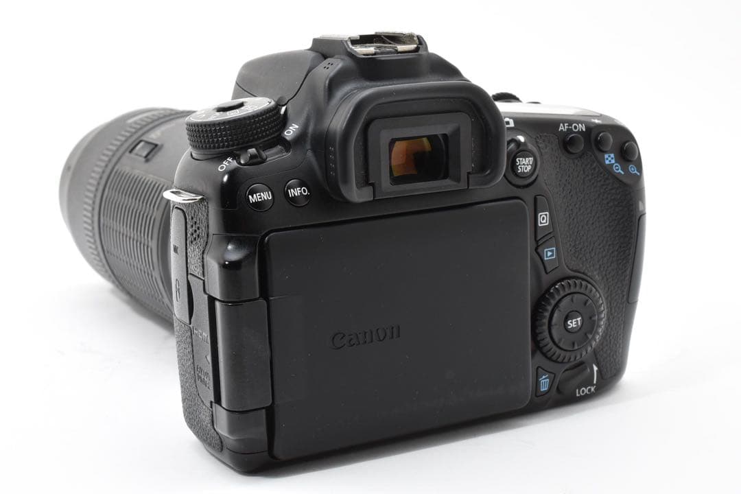 デジタル一眼レフカメラCanon EOS 70D望遠レンズセット