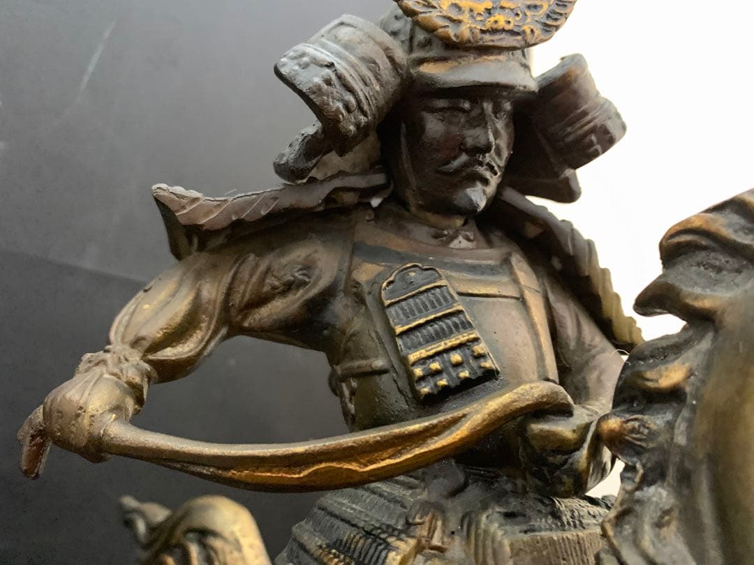 馬上【楠木正成公像】馬乗武士 置物 オブジェ