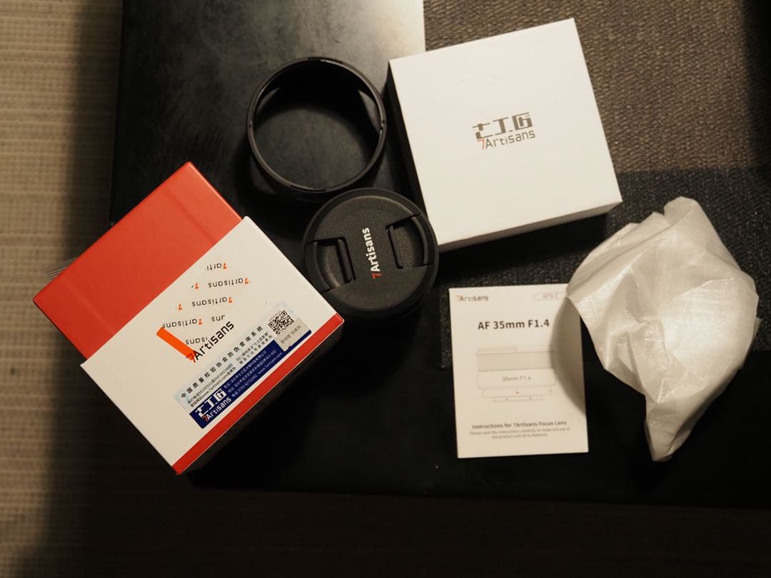 7Artisans 35mm F1.4 Xマウント。