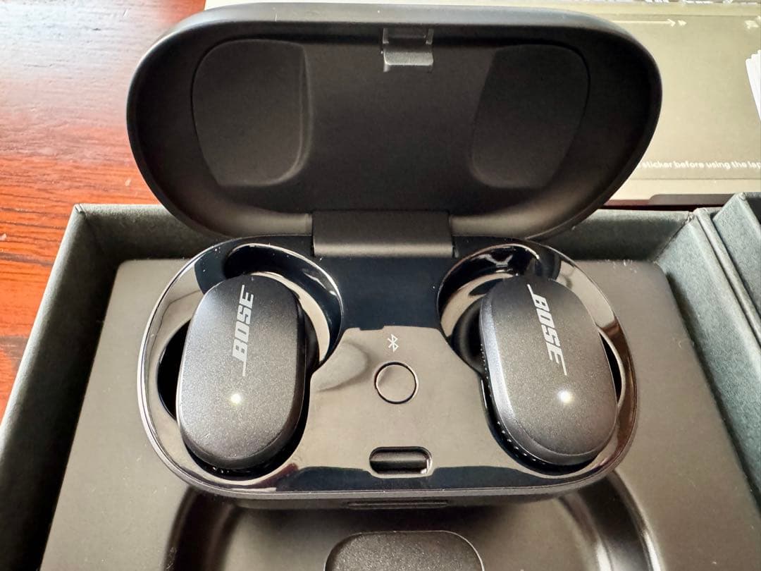 3/9まで Bose QuietComfort Earbuds ケース付き