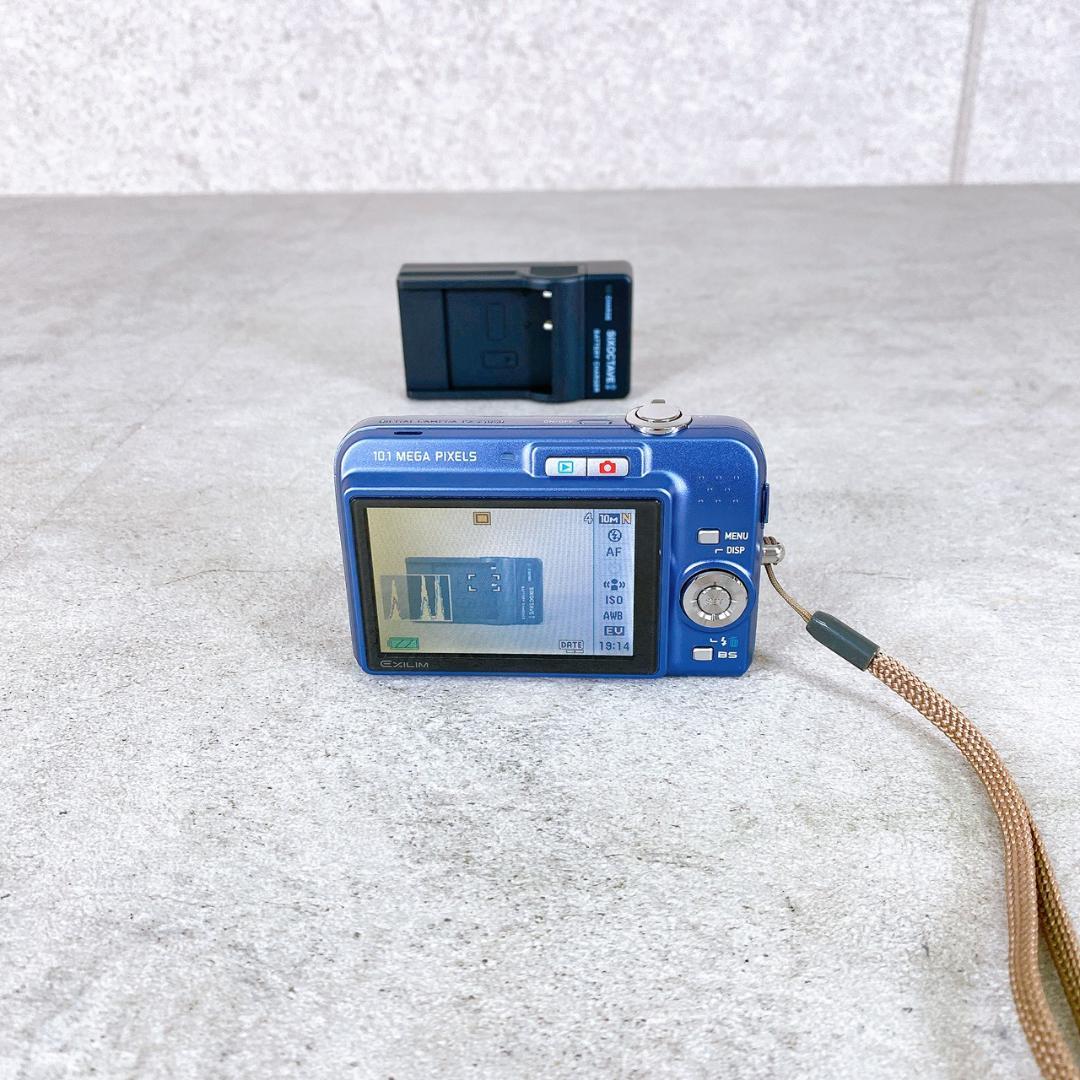 CASIO EXILIM EX-Z1050 コンパクトデジタルカメラ ブルー
