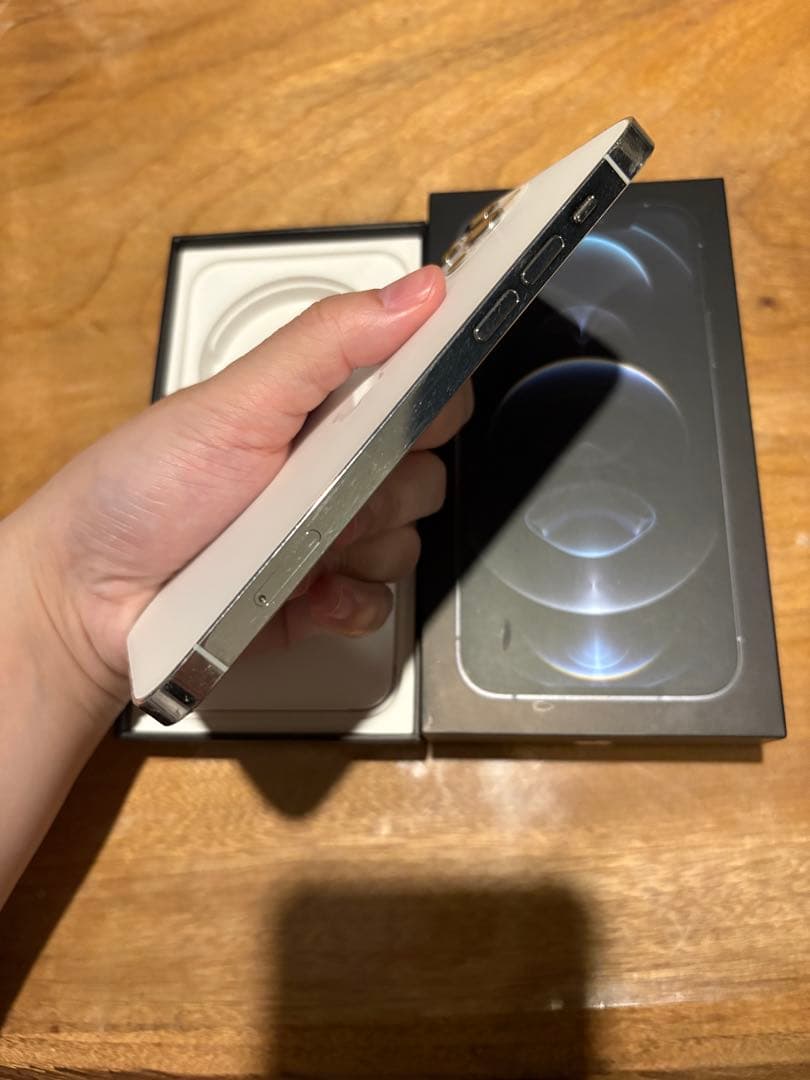 Apple iPhone 12 Pro シルバー 512GB