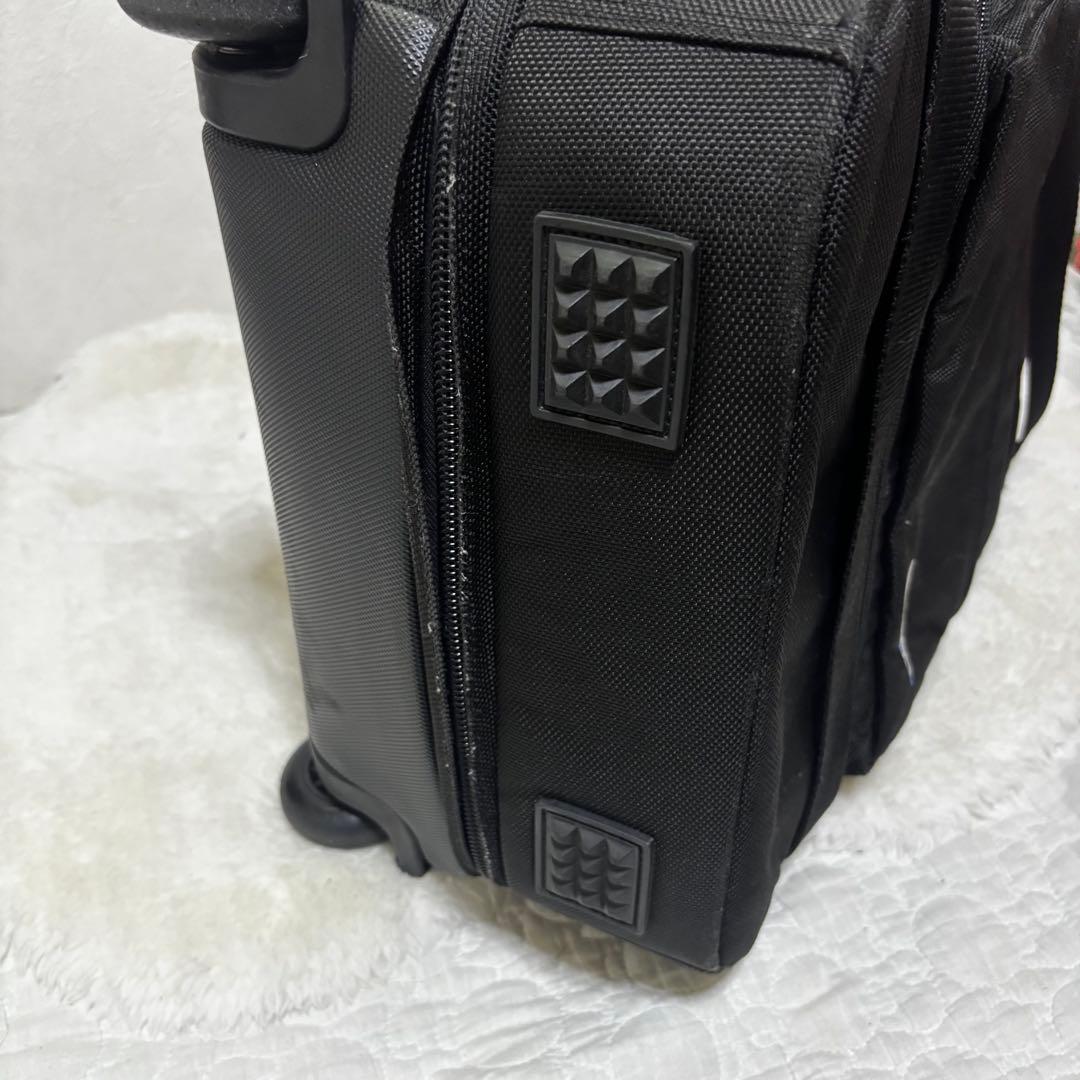 【希少】BURTON バートン　キャリーバック　スーツケース　バッグ