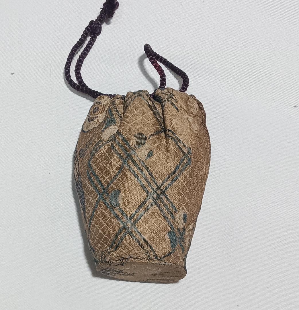 茶道具　時代物茶入　古瀬戸黒釉茶入　時代仕覆、時代箱付　骨董！！