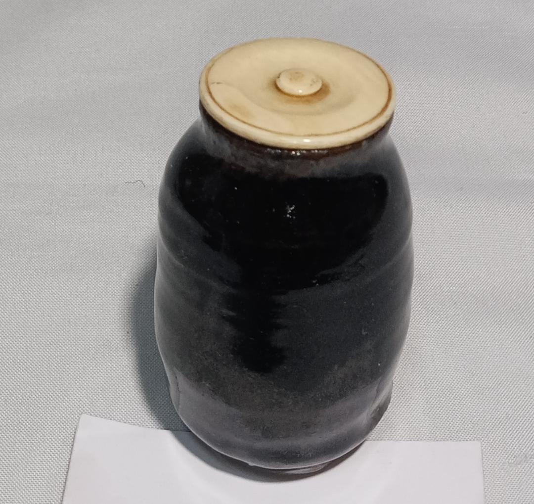 茶道具　時代物茶入　古瀬戸黒釉茶入　時代仕覆、時代箱付　骨董！！